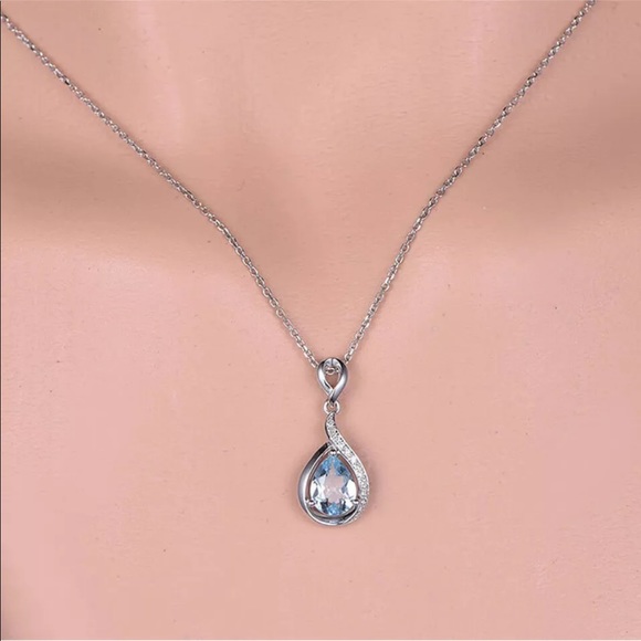 Aquamarine Silver Pendant Necklace - Picture 4 of 6